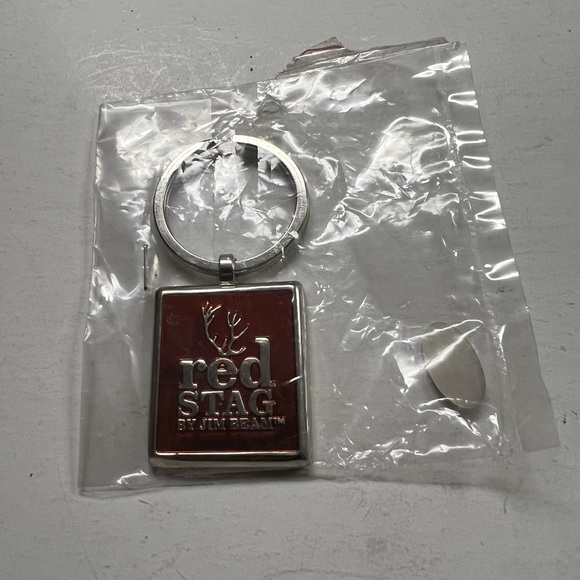 New Red Stag Keychain - Picture 3 of 4